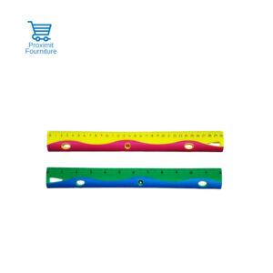 Regle-en-plastique-epais-30cm-avec-grippe
